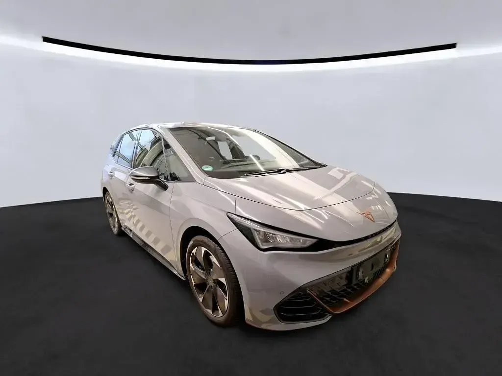 Usata Cupra Born e-Boost 169 kW (231 CV) 2023 Grigio Utilitaria