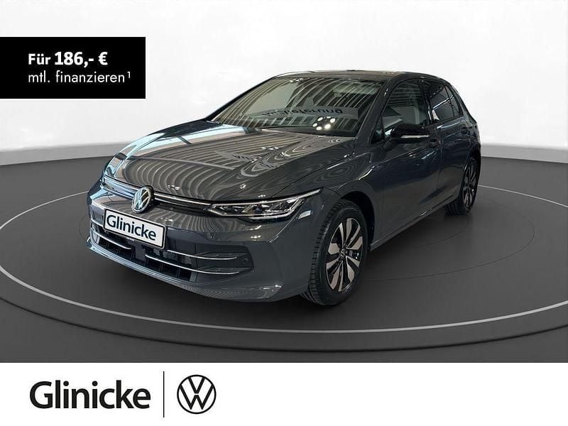 Delfingrau metallic Gebraucht 2025 VW Golf VIII Goal Limousine | 25.970 € (Superpreis) - Bild 1/3