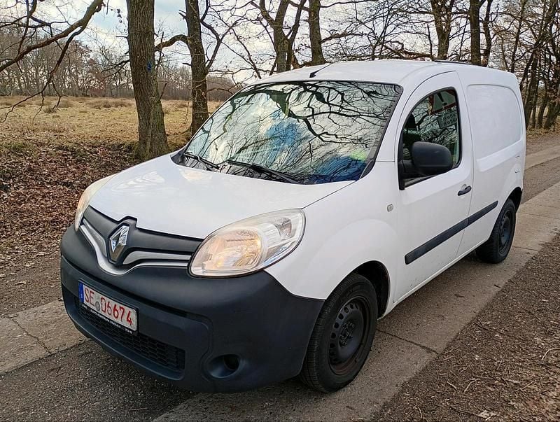 Gebraucht Renault Kangoo 75 PS (55 kW) 2015 Weiß Van / Kleinbus