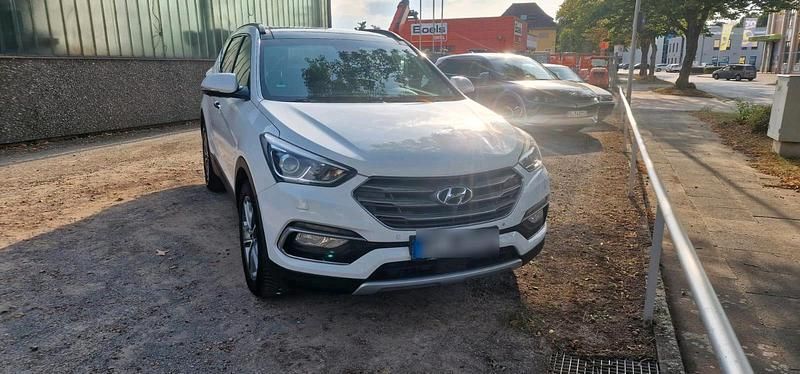 Weiß Gebraucht 2016 Hyundai Santa Fe SUV | 13.800 € (Guter Preis) - Bild 1/4