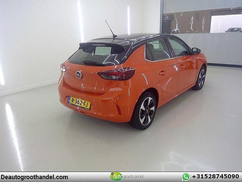 Gebraucht Opel Corsa-e Elegance 100 kW (136 PS) 2022 Orange Kleinwagen