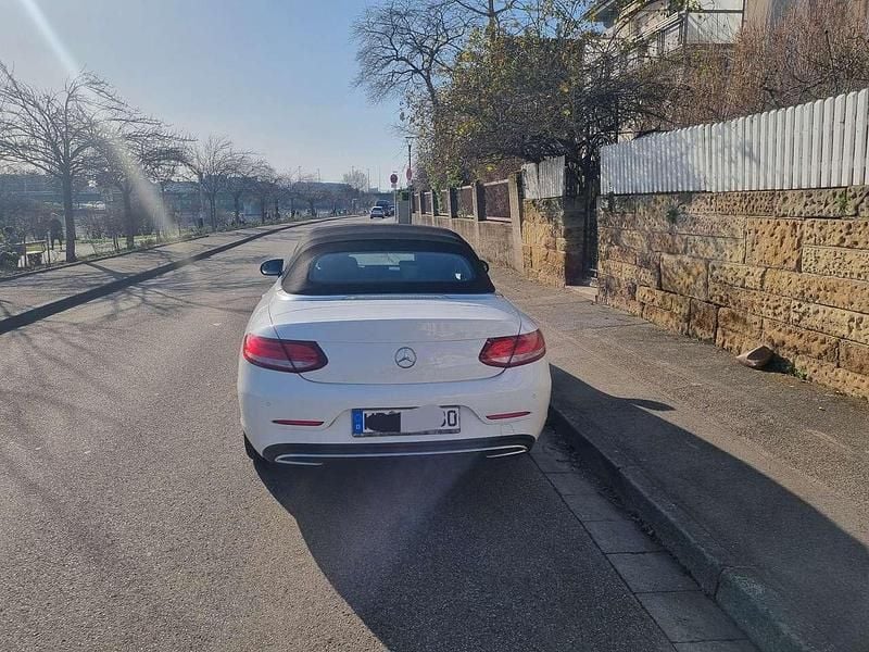 Gebraucht Mercedes C180 156 PS (114 kW) 2017 Weiß Cabrio