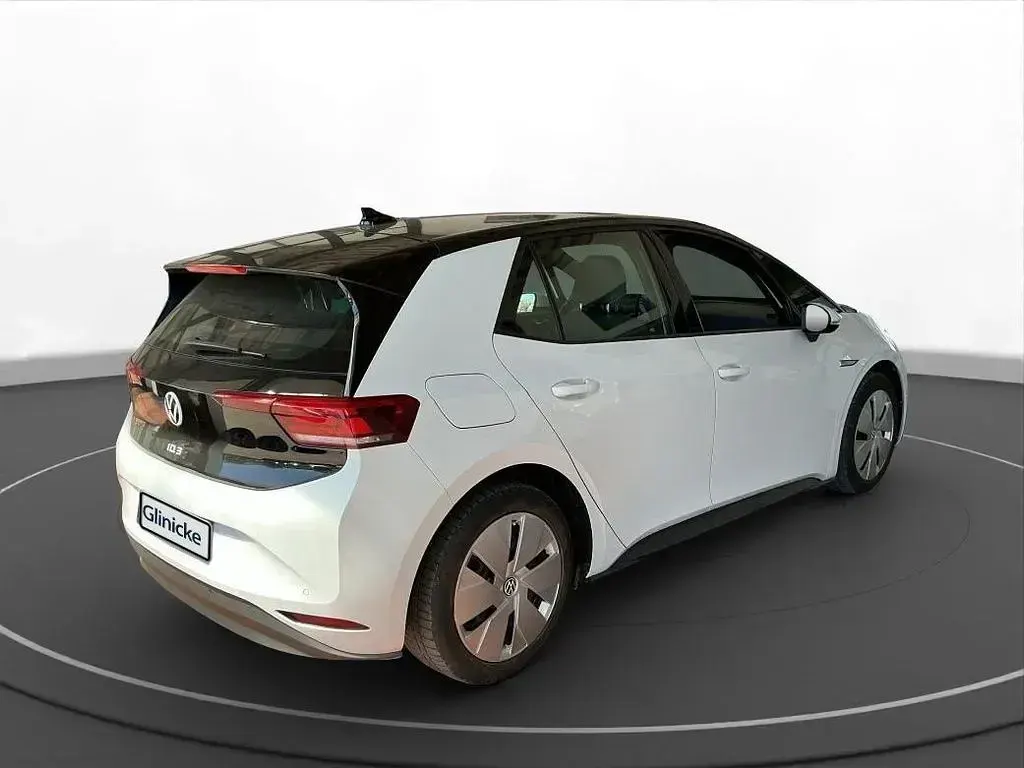 Gebraucht VW ID.3 Life 150 kW (204 PS) 2021 Gletscherweiß metallic Kleinwagen