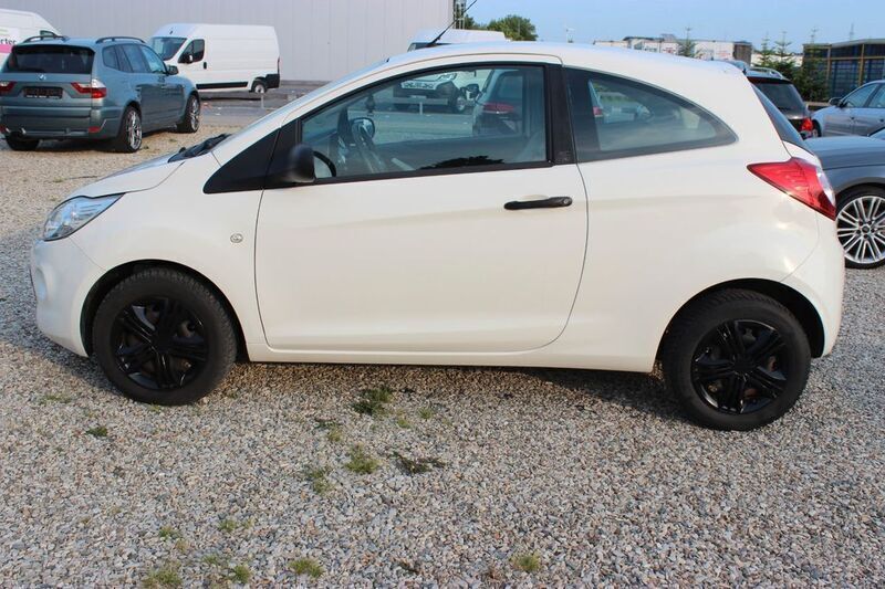 Gebraucht Ford Ka Ambiente 69 PS (50 kW) 2013 Weiß Kleinwagen