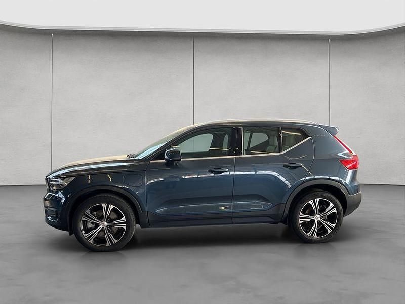 Second-hand Volvo XC40 Inscription 261 CP (191 kW) 2020 Albastru SUV