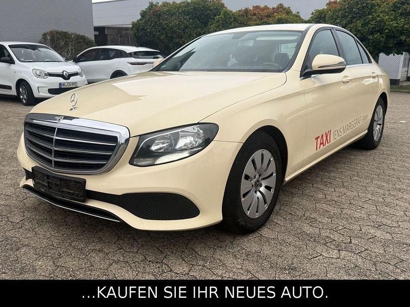 Gebraucht 2019 Mercedes E200 Limousine | 7.990 € - Bild 1/4