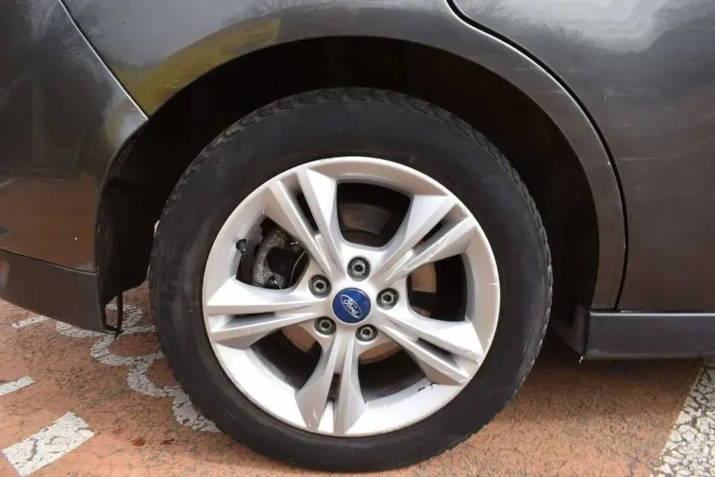 Używany Ford Grand C-Max Titanium 120 KM (88 kW) 2015 Szary Minivan