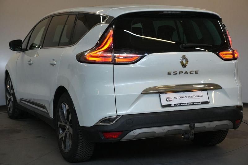 Gebraucht Renault Espace Intens 160 PS (117 kW) 2016 Weiß Van / Kleinbus