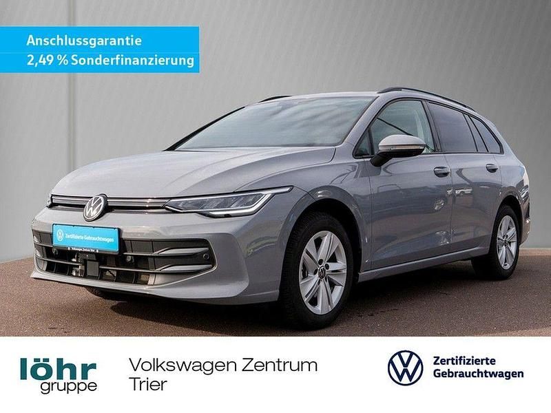 Mondsteingrau Gebraucht 2025 VW Golf VIII Life Kombi | 29.980 € (Etwas zu teuer) - Bild 1/4