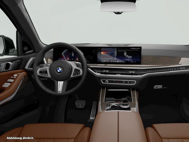 Gebraucht BMW X7 M Sport 340 PS (250 kW) 2025 Weiß SUV