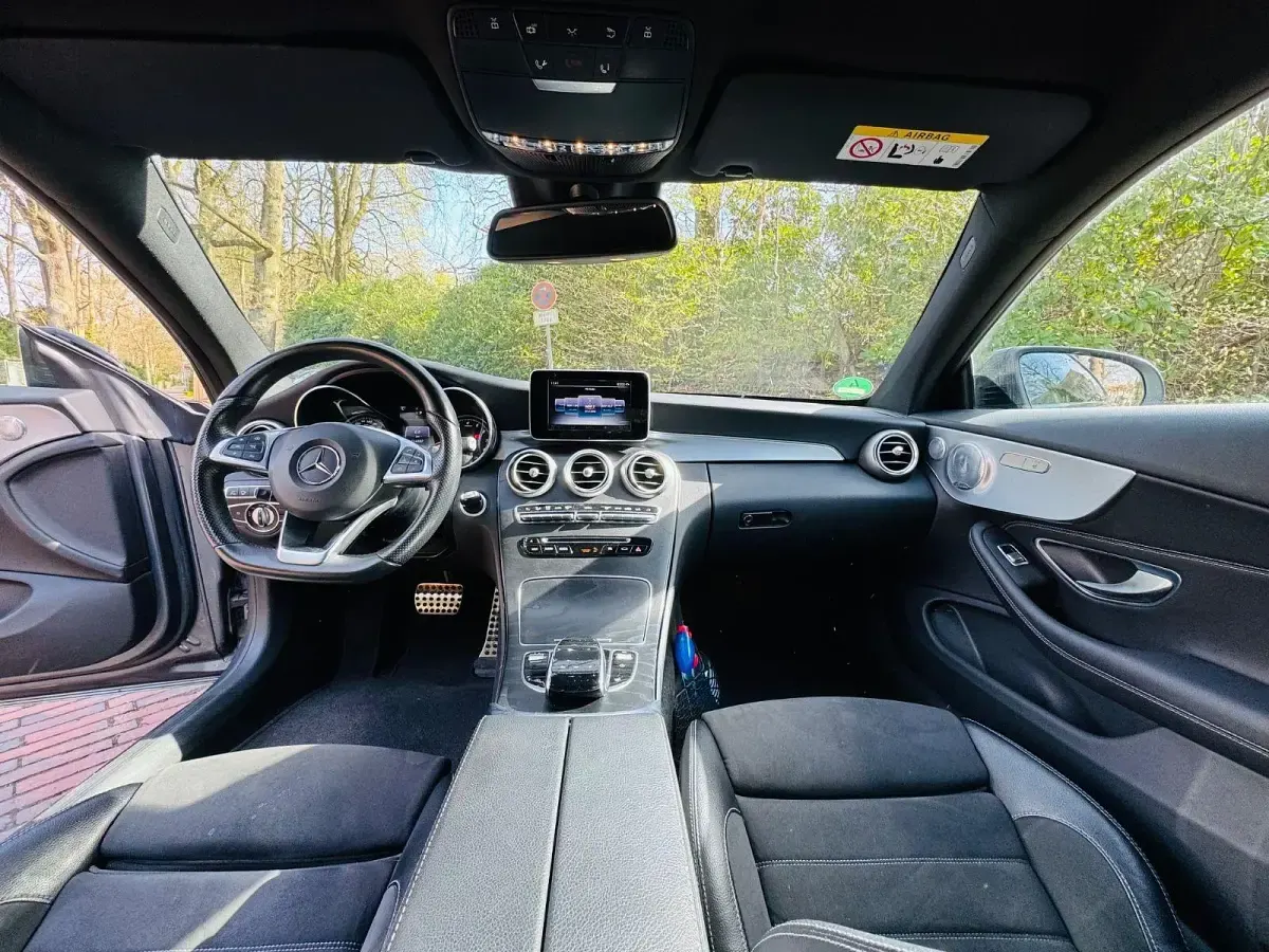 Gebraucht Mercedes C250 AMG line 211 PS (155 kW) 2017 Grau Coupé