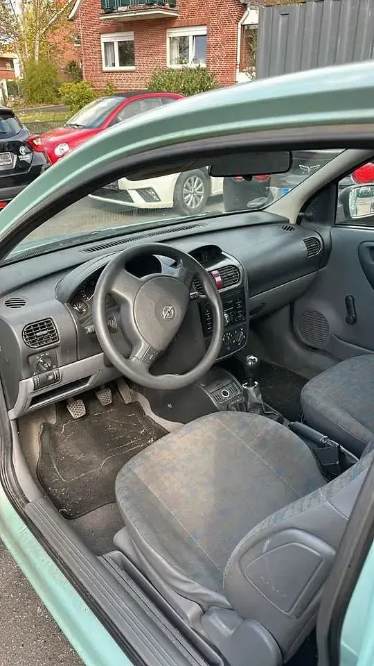 Gebraucht Opel Corsa 58 PS (42 kW) 2001 Other Kleinwagen