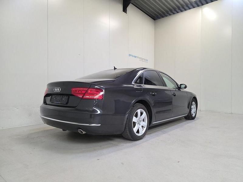 Gebraucht Audi A8 250 PS (183 kW) 2011 Grau Limousine