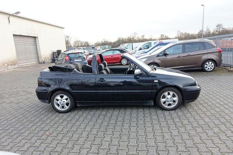 Gebraucht VW Golf Cabriolet 116 PS (85 kW) 2001 Schwarz Cabrio
