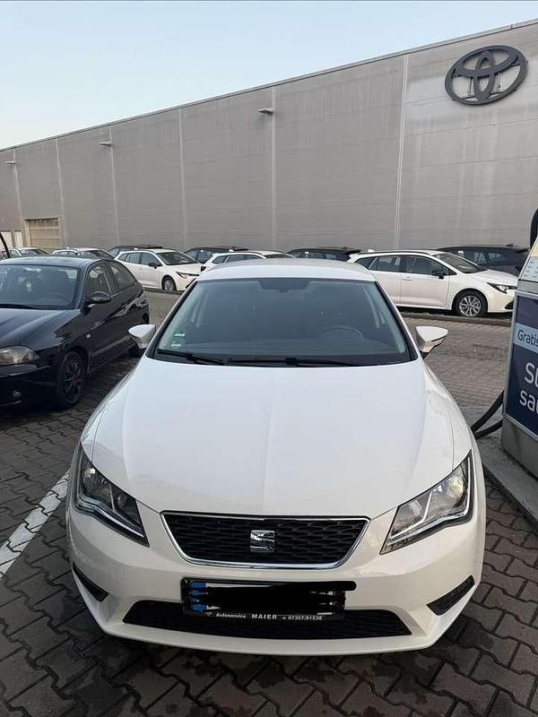 Gebraucht Seat Leon Style 110 PS (80 kW) 2016 Weiß Kleinwagen