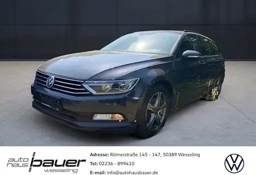 Gebraucht VW Passat Trendline 150 PS (110 kW) 2018 Kombi