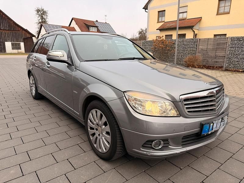 Grau Gebraucht 2008 Mercedes C220 Elegance Kombi | 2.700 € (Superpreis) - Bild 1/4