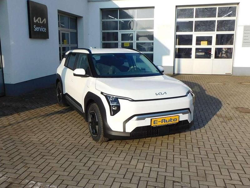 Neu Kia EV3 Air 150 kW (204 PS) 2026 Schneeweiß SUV