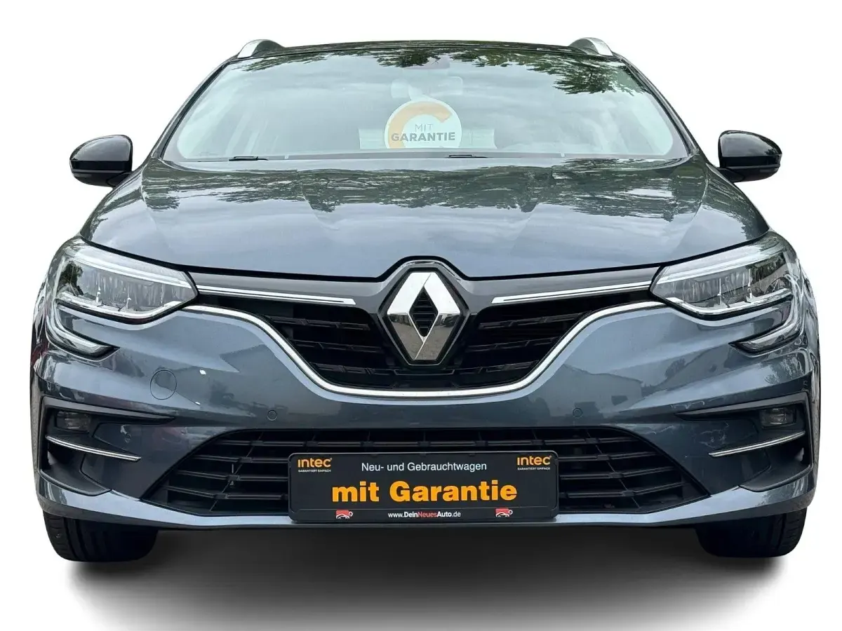 Gebraucht Renault Mégane GrandTour 116 PS (85 kW) 2024 Grau Kombi