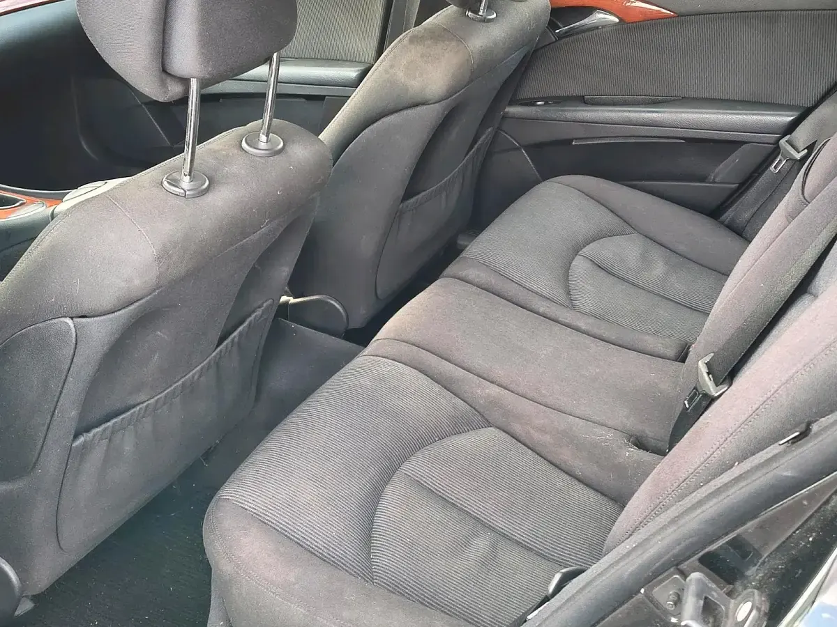 Gebraucht Mercedes E200 184 PS (135 kW) 2007 Schwarz Kombi
