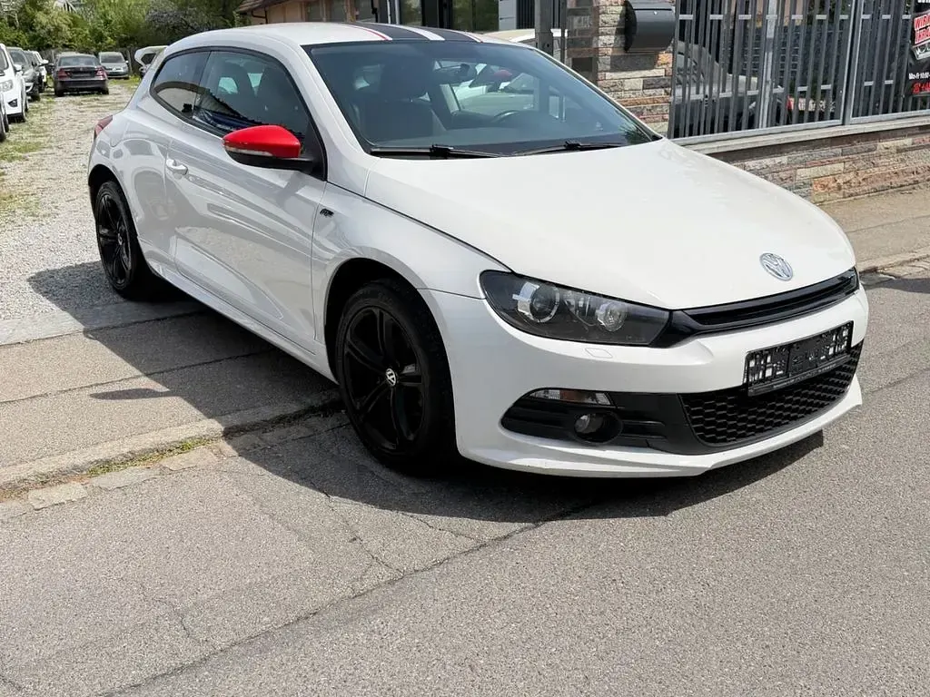 Second-hand VW Scirocco 122 CP (89 kW) 2011 Alb Coupe