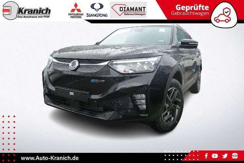 Space black Gebraucht 2023 Ssangyong Korando SUV | 28.990 € (Etwas zu teuer) - Bild 1/4