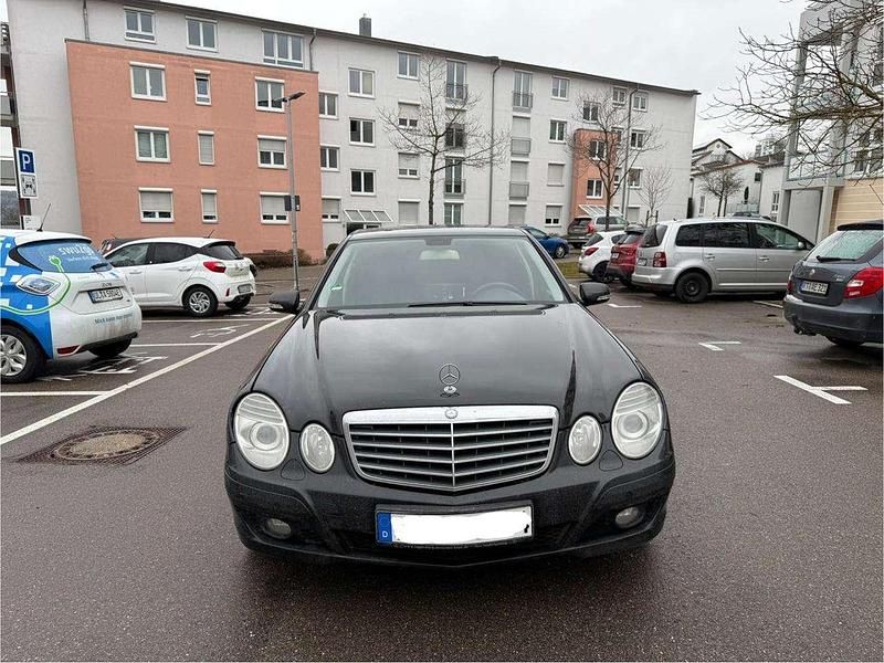 Gebraucht Mercedes E280 Classic 190 PS (139 kW) 2007 Schwarz Limousine