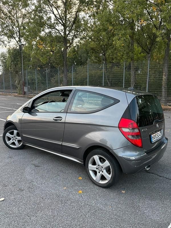 Silber Gebraucht 2008 Mercedes A150 Kleinwagen | 2.200 € (Guter Preis) - Bild 1/4
