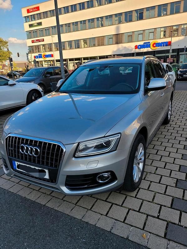 Gelb Gebraucht 2013 Audi Q5 SUV | 16.500 € (Teuer) - Bild 1/4