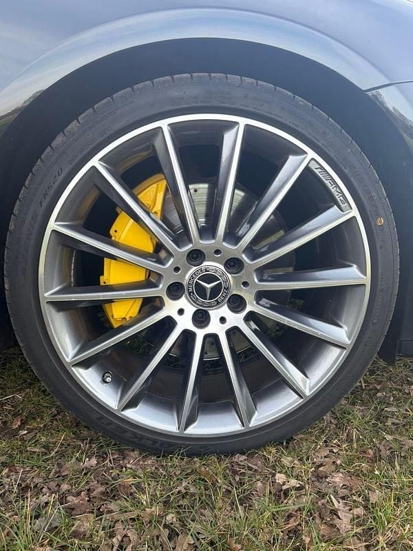 Gebraucht Mercedes E220 194 PS (142 kW) 2018 Schwarz Kombi