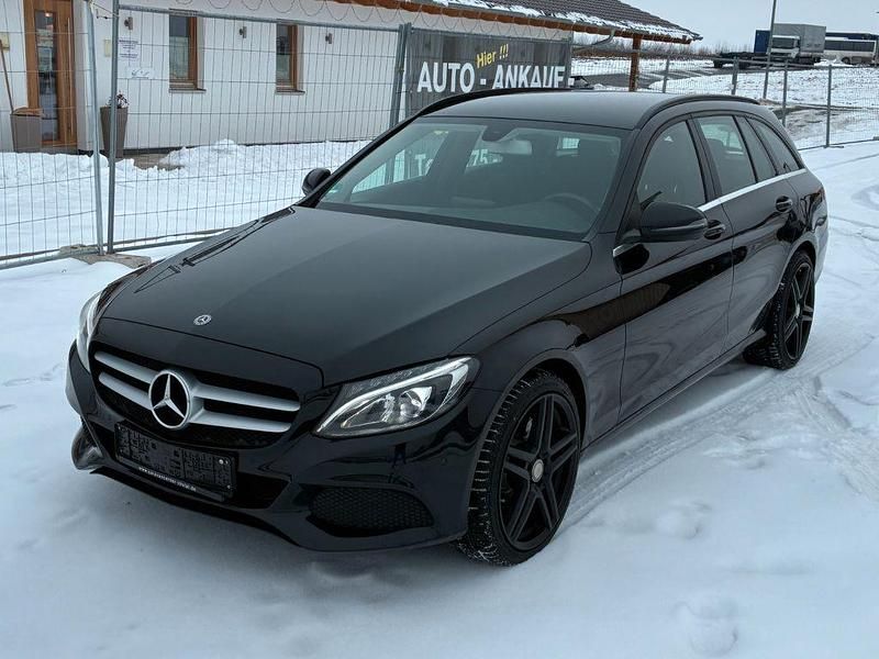 Schwarz Gebraucht 2017 Mercedes C200 Kombi | 12.600 € (Guter Preis) - Bild 1/4