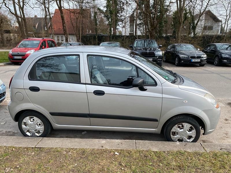 Gebraucht Chevrolet Matiz 52 PS (38 kW) 2007 Silber Kleinwagen