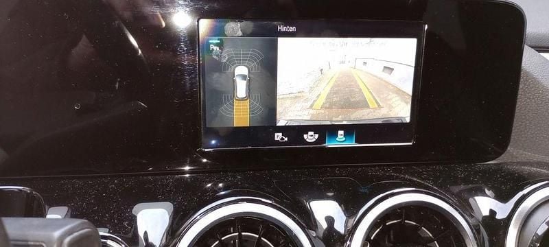 Gebraucht Mercedes B200 163 PS (119 kW) 2019 Schwarz Van / Kleinbus