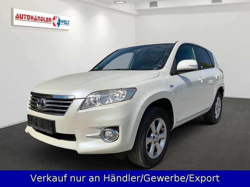 Weiß Gebraucht 2012 Toyota RAV4 Life SUV | 7.999 € (Superpreis) - Bild 1/4