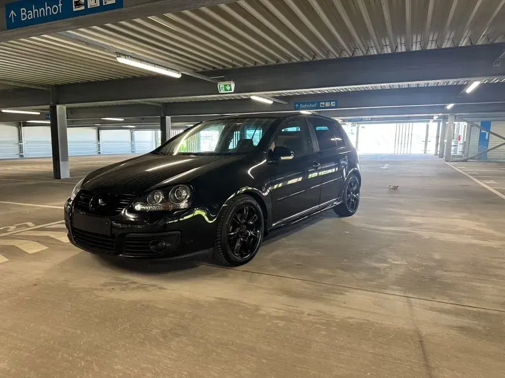 Gebraucht VW Golf IV Sportline 140 PS (102 kW) 2005 Schwarz Limousine