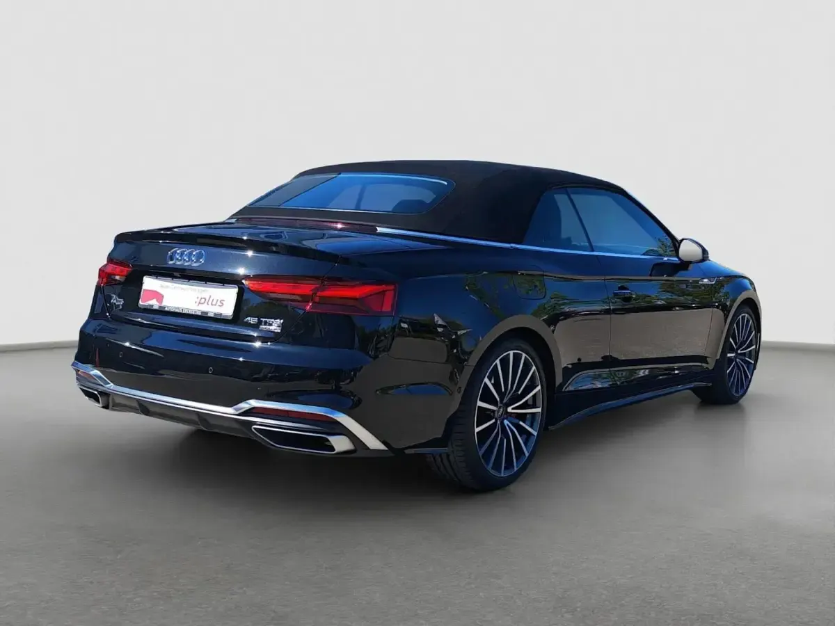 Gebraucht Audi A5 Cabriolet S-Line 265 PS (194 kW) 2023 Schwarz Cabrio