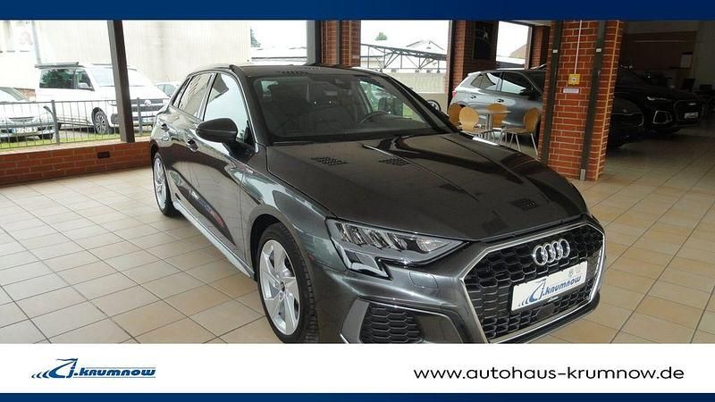 Daytonagrau perleffekt Gebraucht 2024 Audi A3 Sportback S-Line Kleinwagen | 27.990 € (Guter Preis) - Bild 1/4