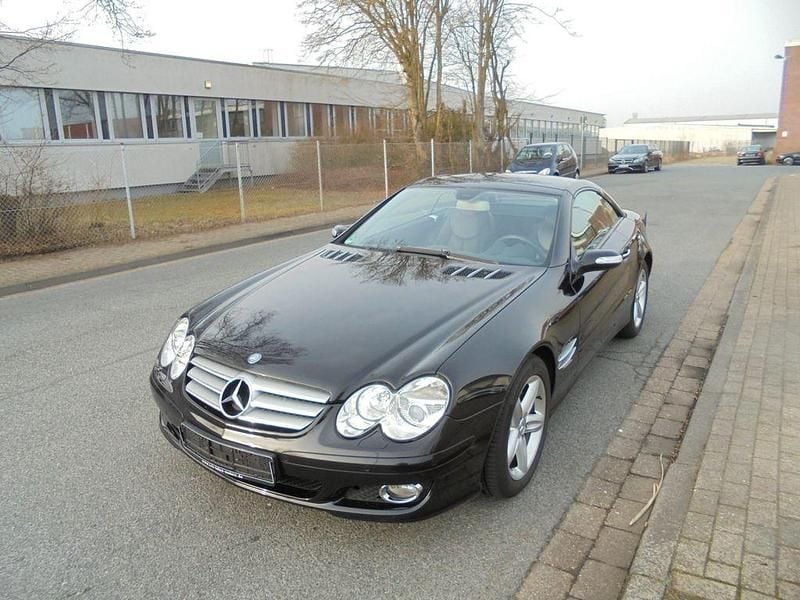 Gebraucht Mercedes SL350 272 PS (200 kW) 2007 Schwarz Cabrio