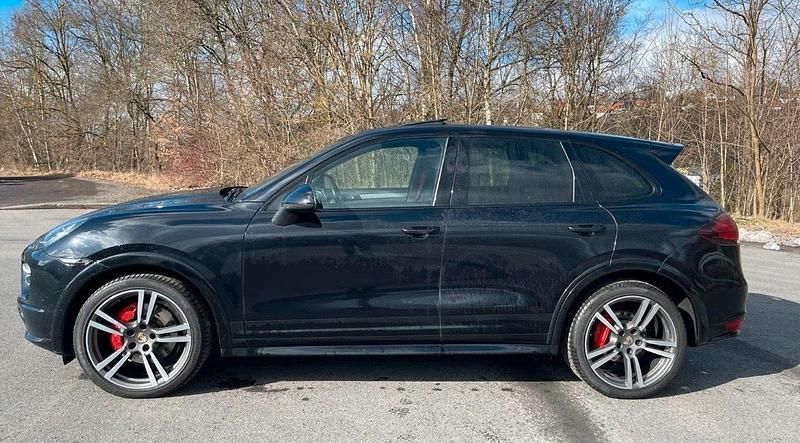 Gebraucht Porsche Cayenne GTS 420 PS (308 kW) 2012 Schwarz SUV