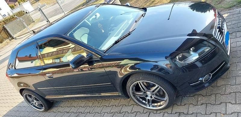 Gebraucht Audi A3 Ambition 125 PS (91 kW) 2011 Schwarz Kleinwagen