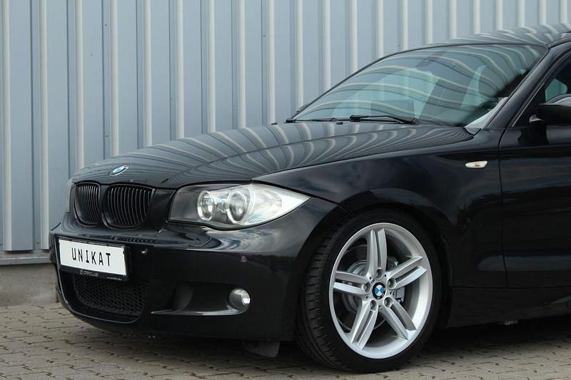 Gebraucht BMW 130 Performance 265 PS (194 kW) 2006 Schwarz Kleinwagen
