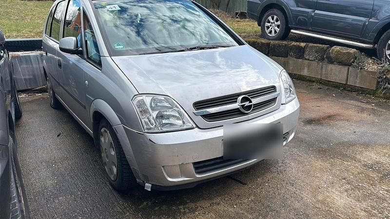 Gebraucht Opel Meriva 125 PS (91 kW) 2003 Silber Van / Kleinbus