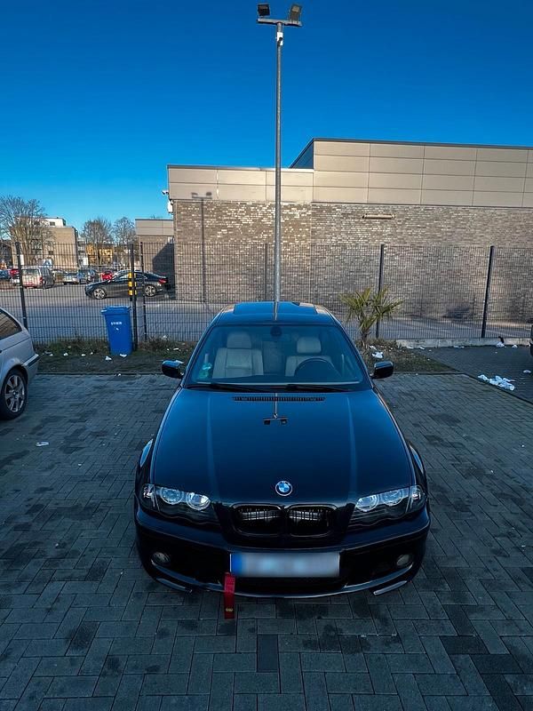 Gebraucht BMW 323 170 PS (125 kW) 2000 Schwarz Limousine