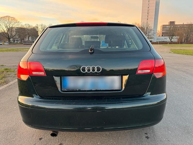 Grün Gebraucht 2007 Audi A3 Limousine | 2.500 € (Superpreis) - Bild 1/4