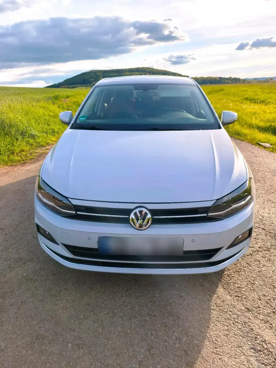 Gebraucht VW Polo Highline 95 PS (69 kW) 2019 Weiß Kleinwagen