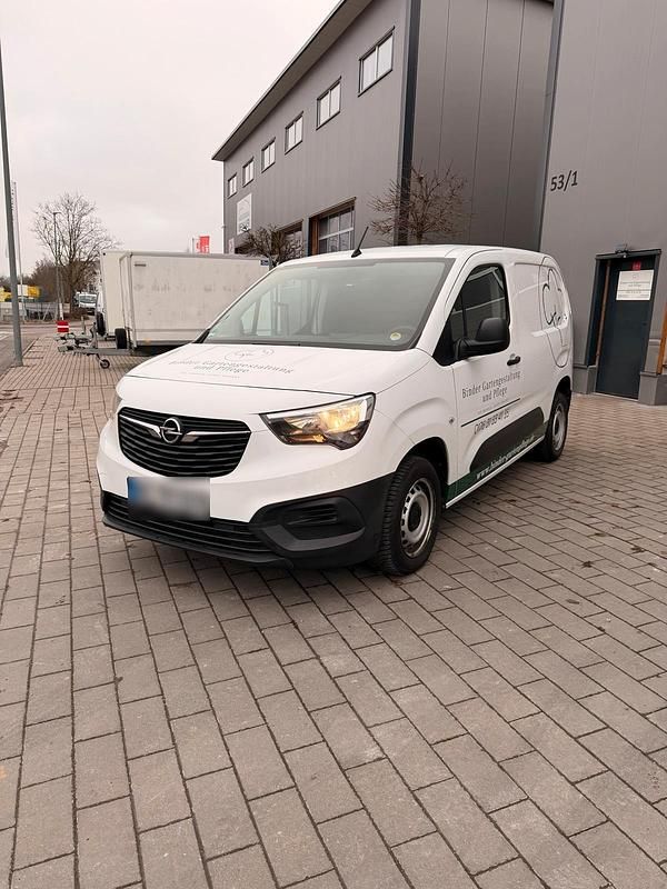 Gebraucht Opel Combo 110 PS (80 kW) 2020 Weiß Van / Kleinbus