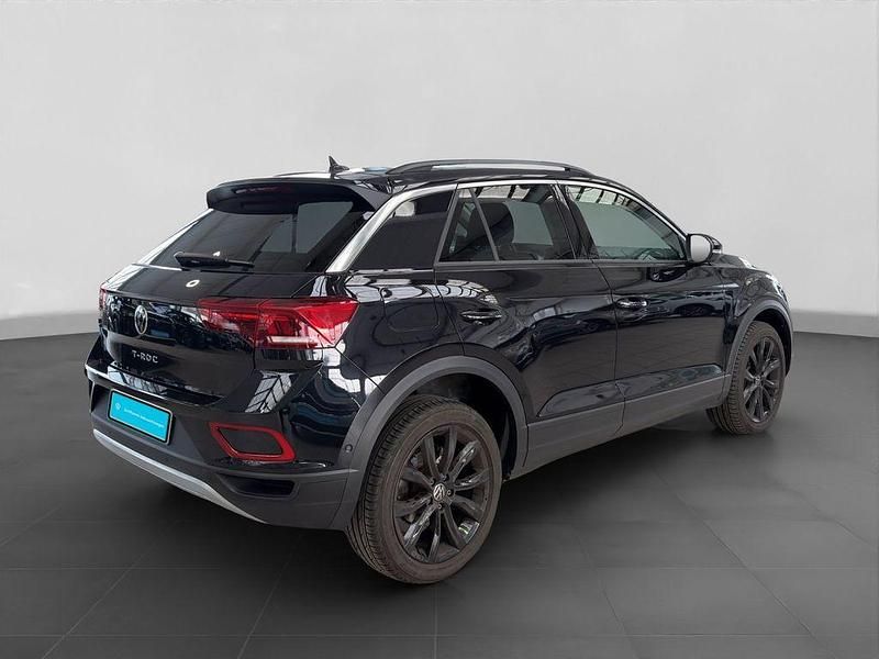 Gebraucht VW T-Roc Life 150 PS (110 kW) 2023 Schwarz SUV