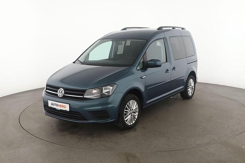 Grün Gebraucht 2018 VW Caddy Beach Van / Kleinbus | 22.800 € - Bild 1/3