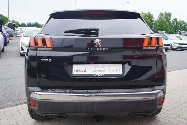 Gebraucht Peugeot 3008 Active 150 PS (110 kW) 2018 Schwarz SUV