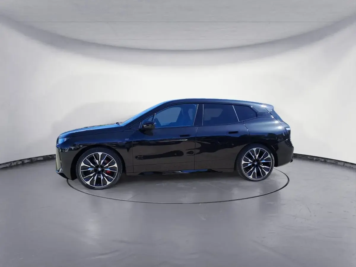 Usado BMW iX Comfort Edition 484 kW (659 CV) 2026 SUV